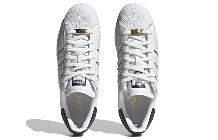 Purchase adidas originals Superstar 舒適流行 輕便耐磨防滑 低筒 板鞋 男女皆宜 白