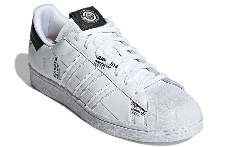 Lookbook adidas Originals 經典款 Superstar 白 黑色LOGO