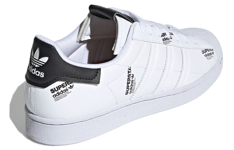 Shop adidas Originals 經典款 Superstar 白 黑色LOGO