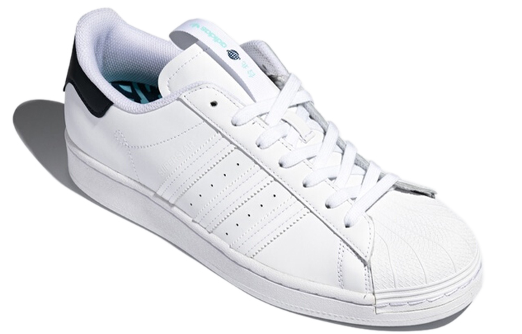 Lookbook adidas Superstar 'Putih Kasut' FW2868