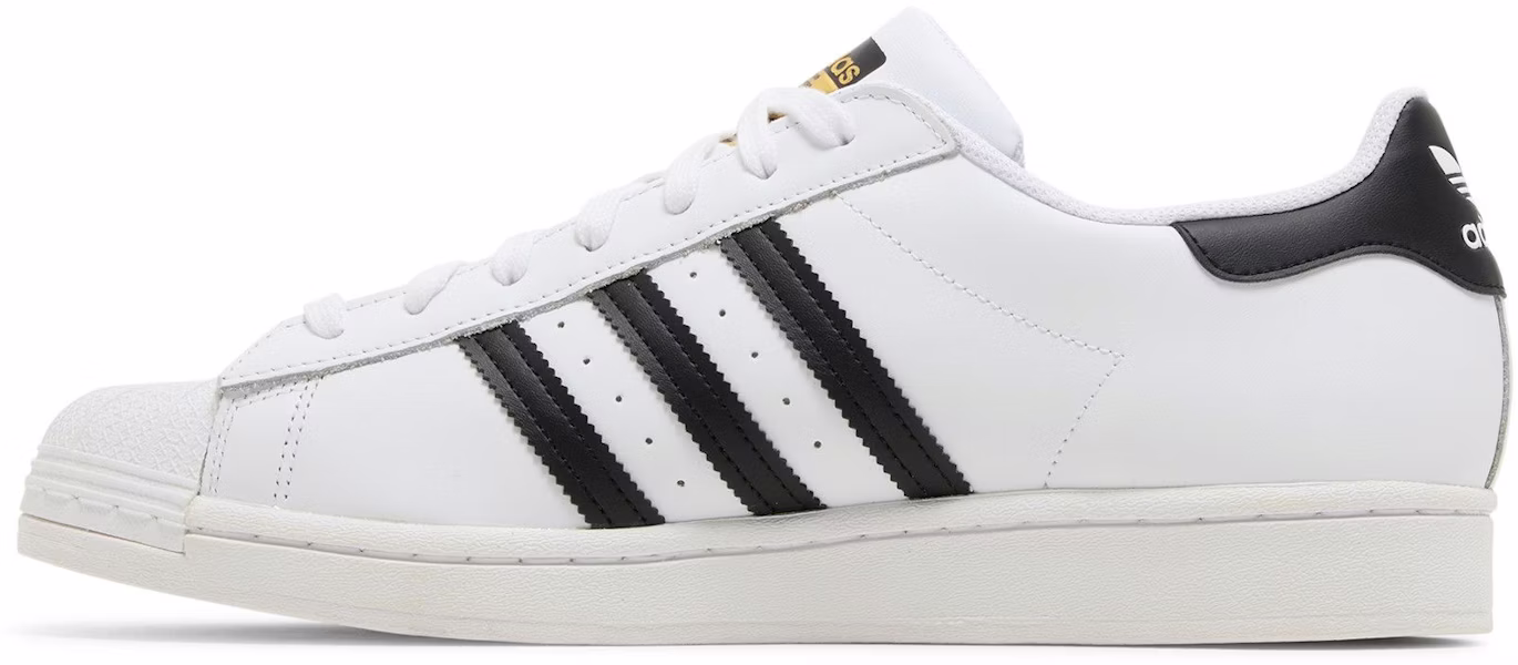 adidas Superstar 'Putih Hitam Sepatu' EG4958 Lookbook adidas Superstar 'Putih Hitam Sepatu' EG4958