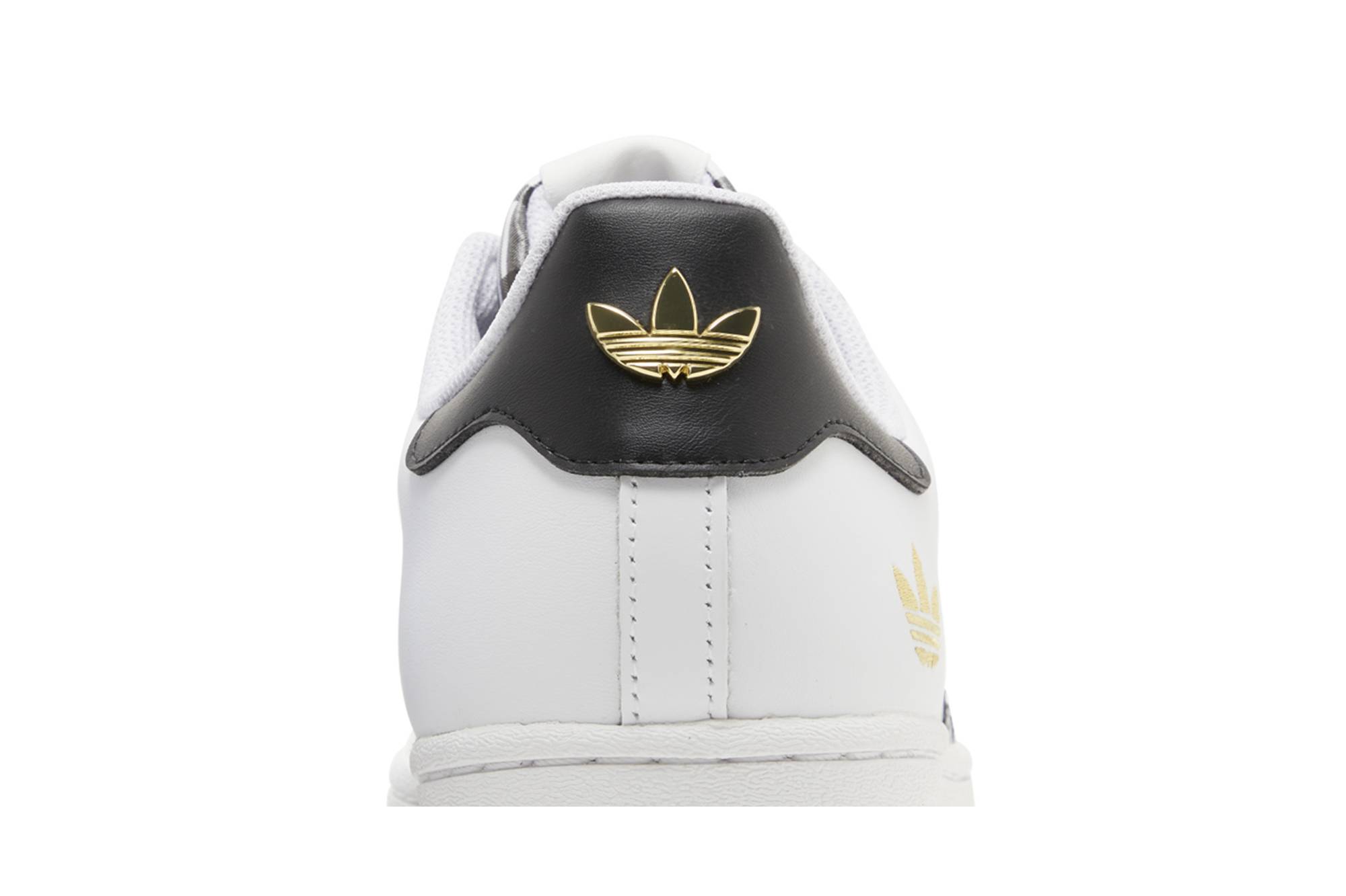 Buy adidas Superstar 'Graphic Pop - White Black' HP3252 - Novelship