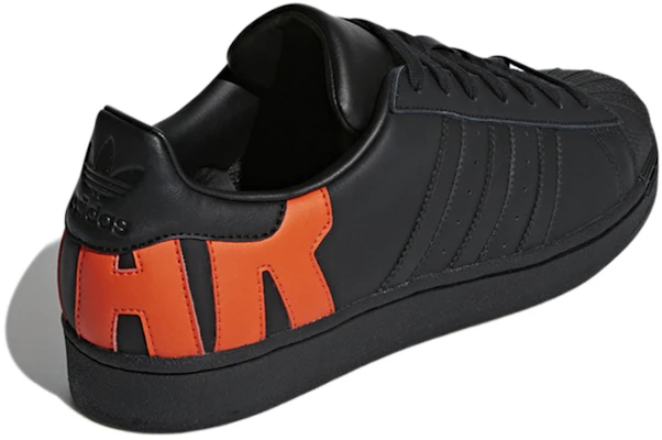 adidas Superstar 'Heel Logo' B37981 Shop adidas Superstar 'Heel Logo' B37981