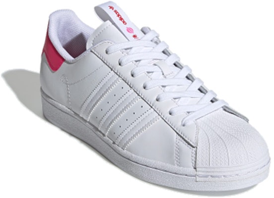 阿迪達斯 Superstar '香港版' FW2855 Lookbook 阿迪達斯 Superstar '香港版' FW2855