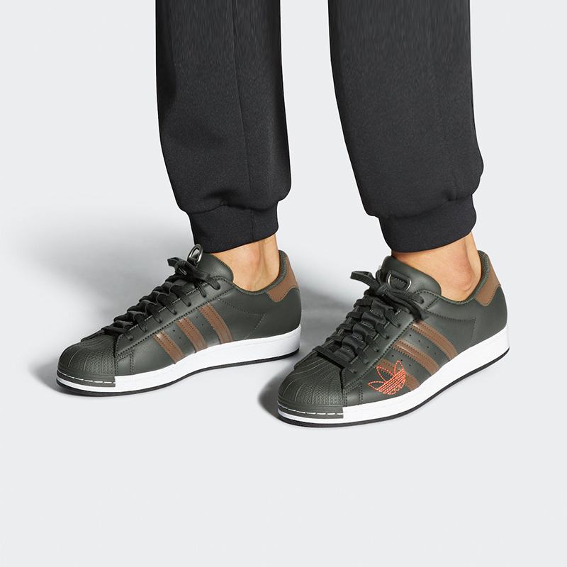 Sizing adidas Originals Superstar 墨綠