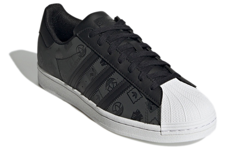 Lookbook adidas Superstar 'Logo Monograma - Negro' GX8412