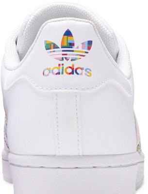 Adidas originals 2025 superstar pride