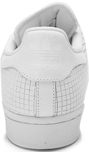 아디다스 슈퍼스타 '스코어드 레더 - 트리플 화이트' AQ8334 Purchase 아디다스 슈퍼스타 '스코어드 레더 - 트리플 화이트' AQ8334