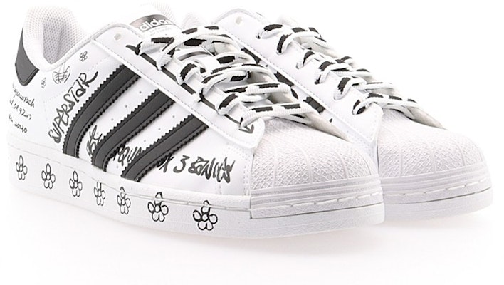 아디다스 슈퍼스타 '샤피 팩 - 그라피티 화이트 블랙' GV9804 Lookbook 아디다스 슈퍼스타 '샤피 팩 - 그라피티 화이트 블랙' GV9804