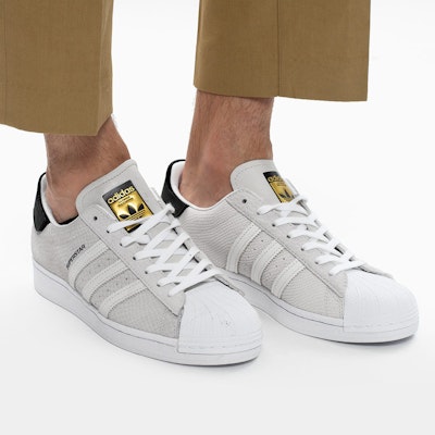 adidas Superstar 'Kulit Ular - Putih Kapur' FV2822 Sizing adidas Superstar 'Kulit Ular - Putih Kapur' FV2822