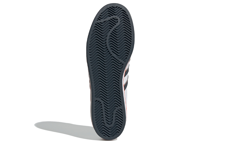 Details for アディダス スーパースター "ストリートボール" FV8274