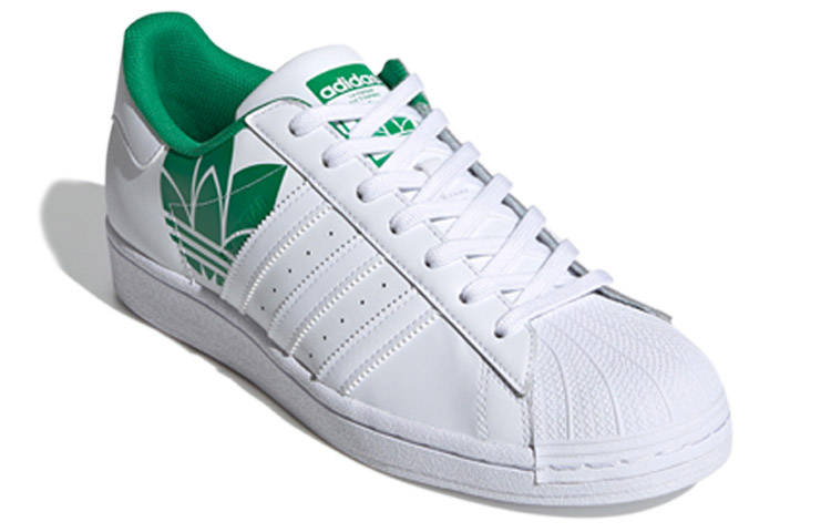 Lookbook 아디다스 슈퍼스타 '트레포일 프린트 - 화이트 그린' FY2827