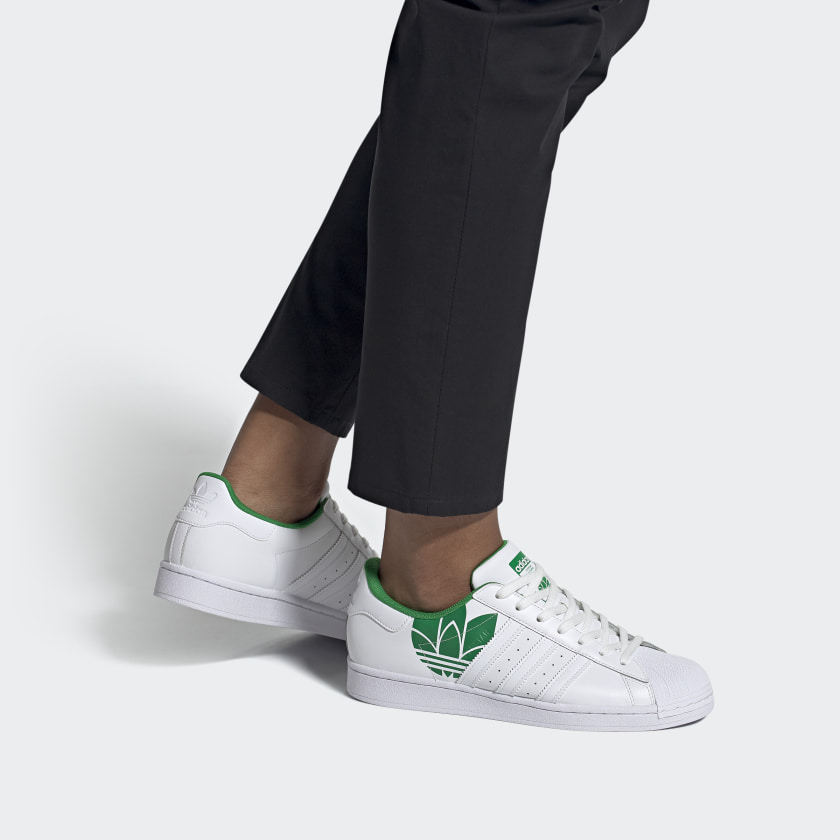 Sizing 아디다스 슈퍼스타 '트레포일 프린트 - 화이트 그린' FY2827