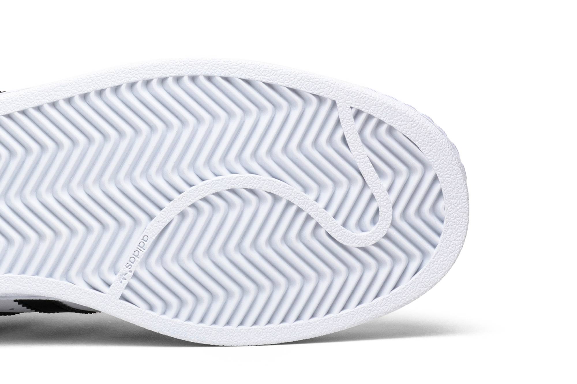 Purchase 아디다스 슈퍼스타 '화이트 블랙' C77124