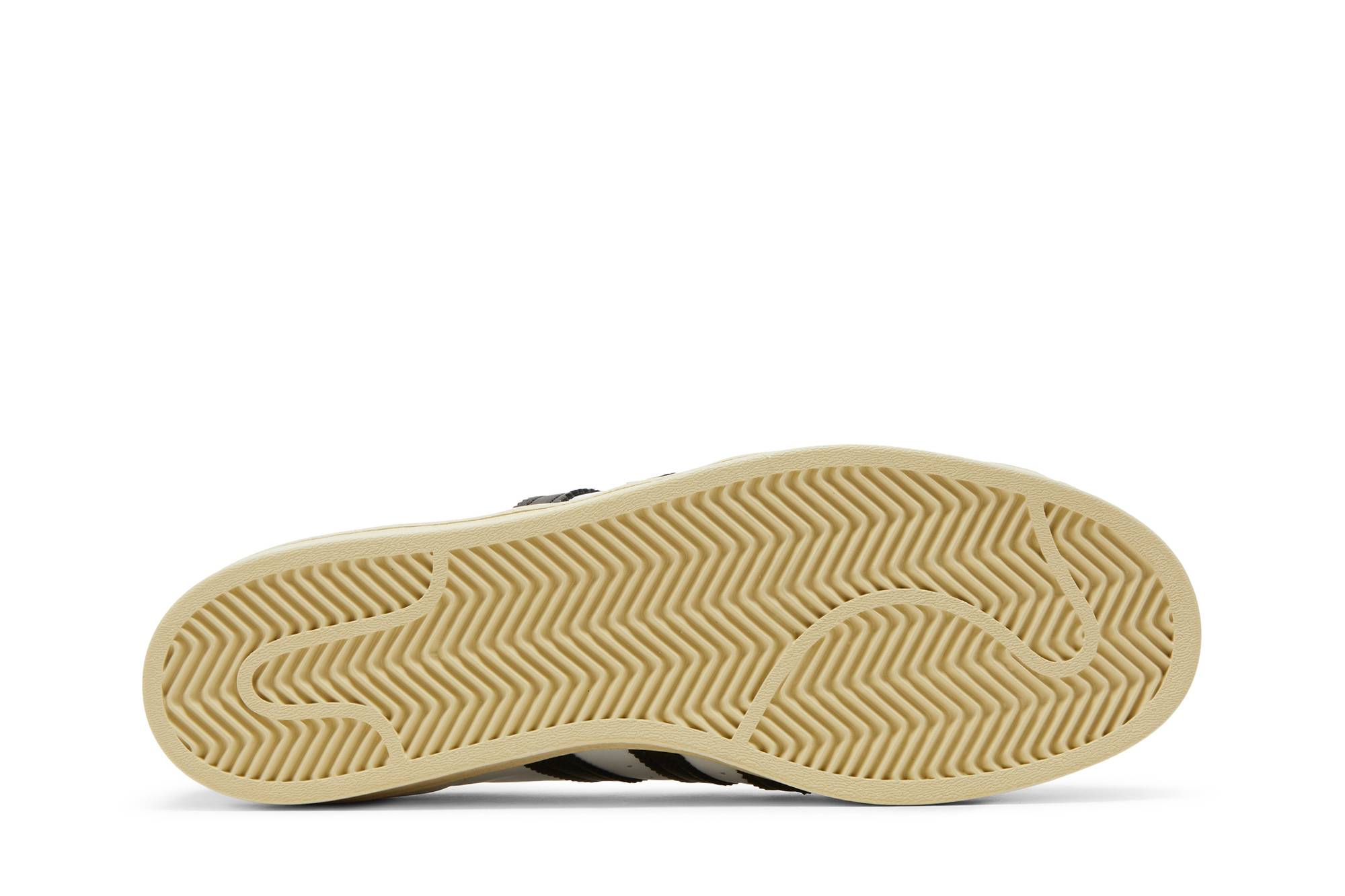 Shop adidas Superstar 'Blanco Negro' FV2831