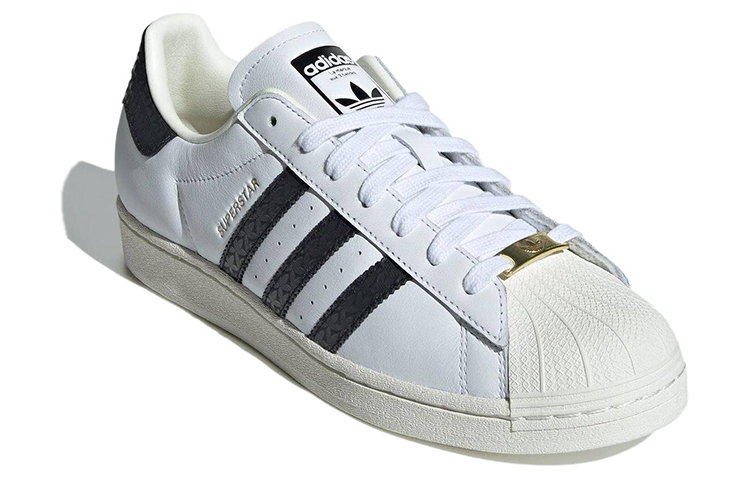 Lookbook adidas Superstar 'Blanco Negro Rayas Trefoil' IF3637