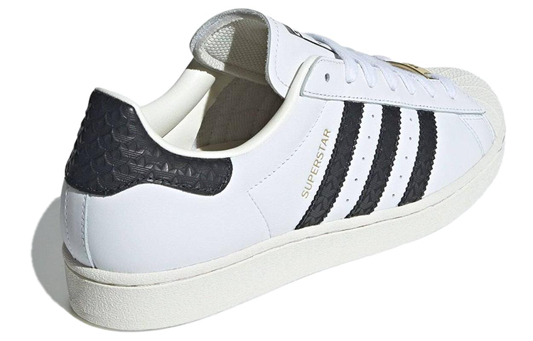 Shop adidas Superstar 'Blanco Negro Rayas Trefoil' IF3637