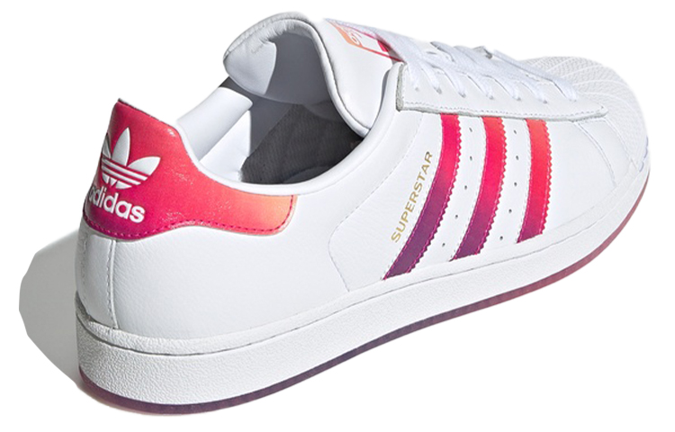 Shop adidas originals Superstar 防滑耐磨 低筒板鞋 男女同款 白粉紫
