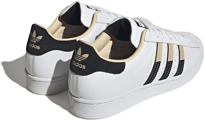 adidas Superstar 'Putih Pasir Hitam' HQ2166 Shop adidas Superstar 'Putih Pasir Hitam' HQ2166