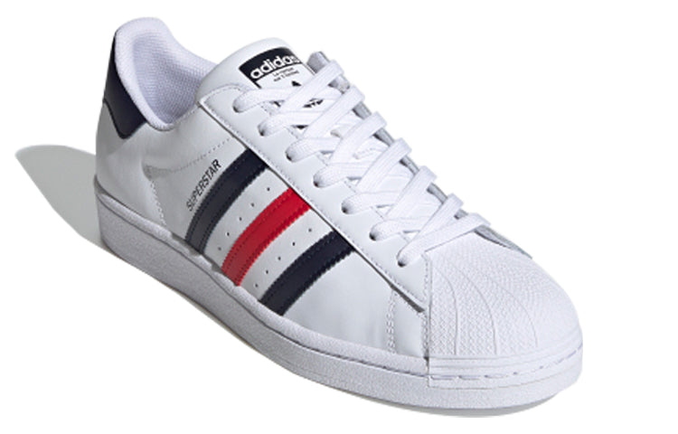 Lookbook adidas Superstar '白紅' FX2328