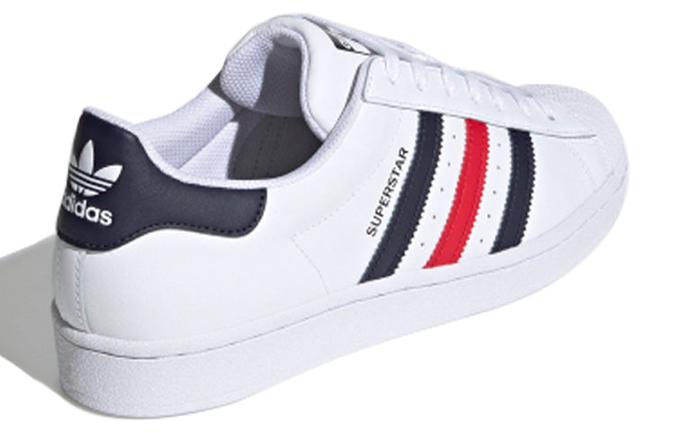 Shop adidas Superstar '白紅' FX2328