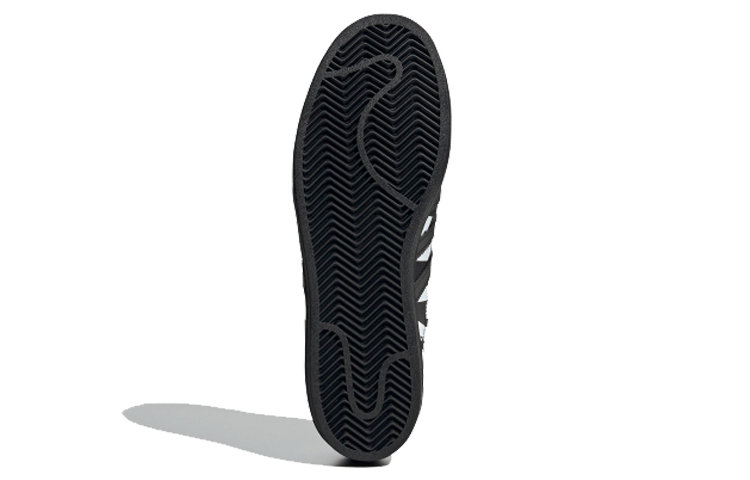 Purchase アディダス スーパースター XXLプリント (コアブラック) FV2817