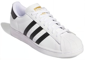 adidas Superstar ADV 'Putih Hitam' GW6930 Lookbook adidas Superstar ADV 'Putih Hitam' GW6930