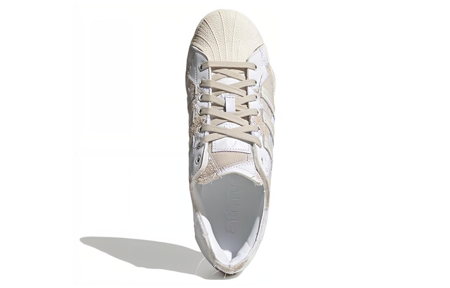 Purchase 阿迪达斯 Superstar Atmos RECOUTURE 运动鞋 HP8713