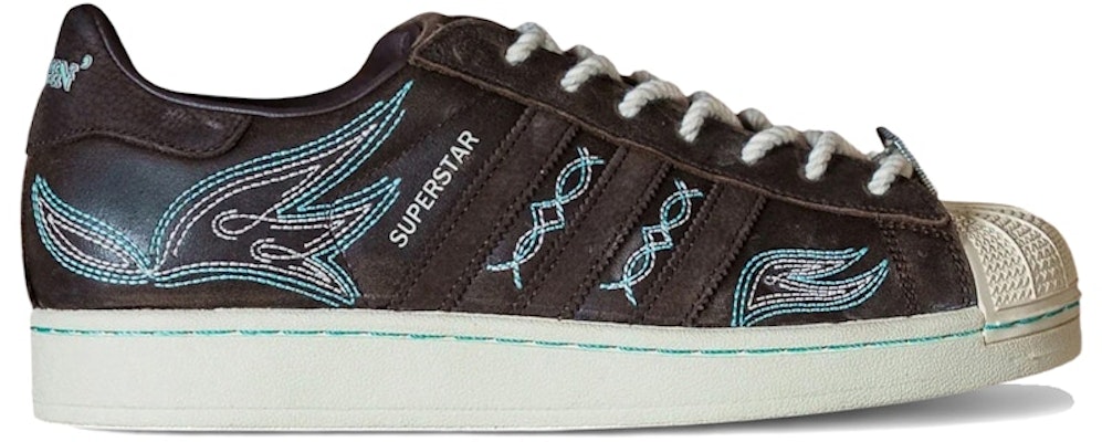 阿迪达斯 Superstar II 活跃运动员孤星主题鞋 KJ7991 Buy 阿迪达斯 Superstar II 活跃运动员孤星主题鞋 KJ7991