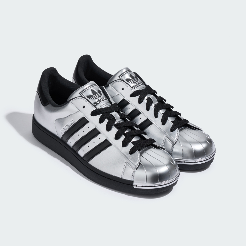 Shop ADIDAS SUPERSTAR II Casual Shoes KI9988