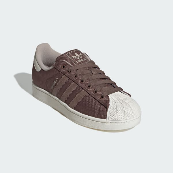 Shop Adidas Superstar II 地層/米白/奇蹟米色運動鞋 JQ3184