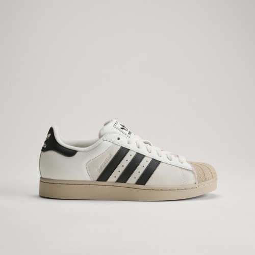 Lookbook adidas Superstar II Baskets Blanc Noir Khaki Trois KJ9947