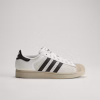 Lookbook adidas Superstar II 運動鞋 核心白/核心黑/卡其三 KJ9947