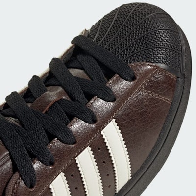 Adidas Superstar II 運動鞋 地層/米白/核心黑 KI3569 1