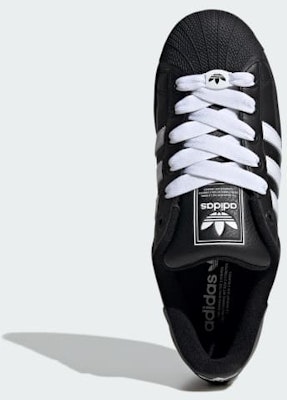 阿迪达斯Superstar II 运动鞋 JI3538 Lookbook 阿迪达斯Superstar II 运动鞋 JI3538