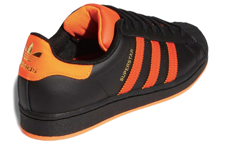 Lookbook 愛迪達 Superstar 無鞋帶款 '黑色太陽能橙' FV3021