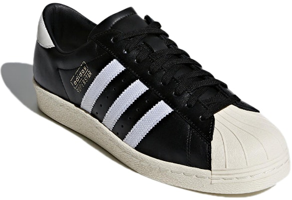 アディダス スーパースター 黒 (Adidas Superstar Kuro) CQ2476 Lookbook アディダス スーパースター 黒 (Adidas Superstar Kuro) CQ2476