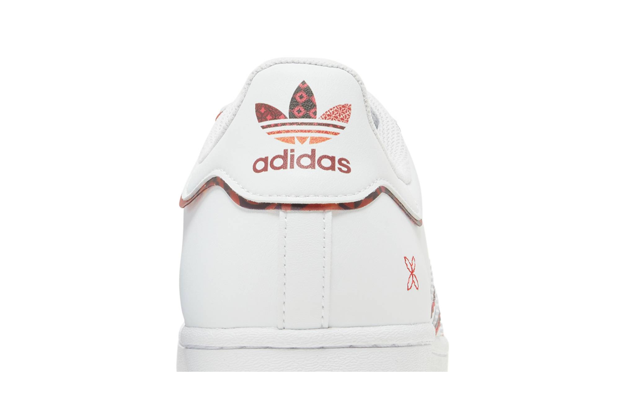 Sizing アディダス スーパースター 旧正月 (or 春節) GX8839