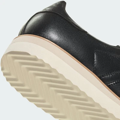 Adidas Superstar Lux Sneakers Core Black/Core Black/Warm Sandstone JQ4314 1