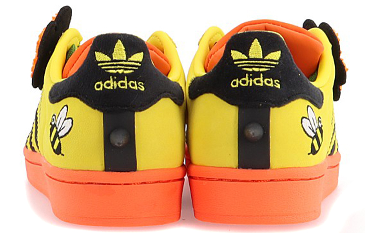 Sizing アディダス スーパースター 溶ける悲しみ蜂 (Adidas Superstar Tokeru Kanashimi Hachi) FZ5254