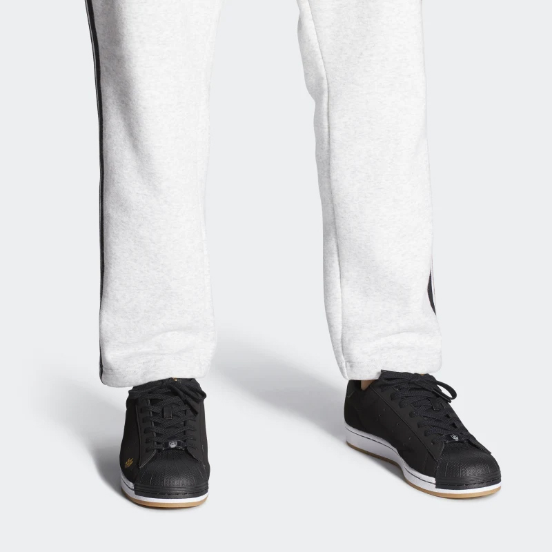 Sizing adidas Superstar Pure ''Zwart Gum'' FZ2145