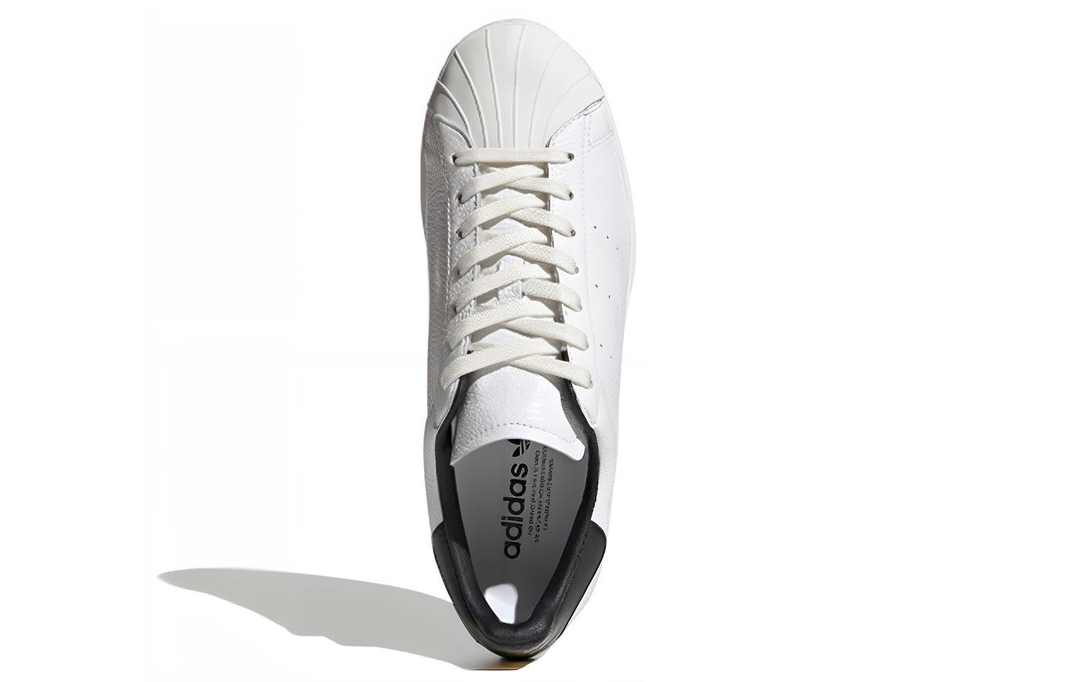 Shop 阿迪達斯超級明星純'上海' FV2839