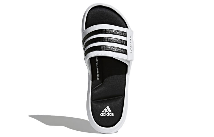 Purchase アディダス スーパースター スライド 白黒 AC8702