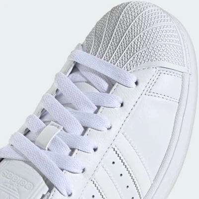 阿迪达斯三叶草贝壳头运动鞋 JI0080 2