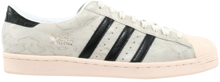 adidas-superstar-vintage-white-463596