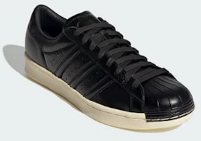Shop adidas Superstar Vintage Baskets Noir/Noir/Vanille Chaude KJ7473