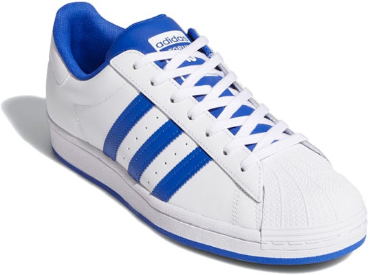 adidas Superstar vs. Forum 'Azul Audaz' FV8272 Lookbook adidas Superstar vs. Forum 'Azul Audaz' FV8272