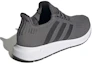 Lookbook adidas Swift Run 1.0 Sneakers ''Grijs'' IE7473