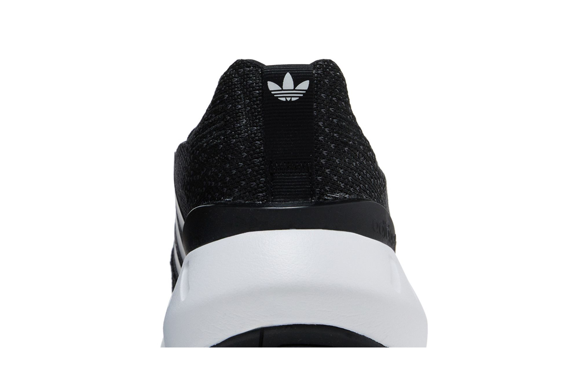 Sizing adidas Swift Run 22 ''Noir Gris'' GZ3496