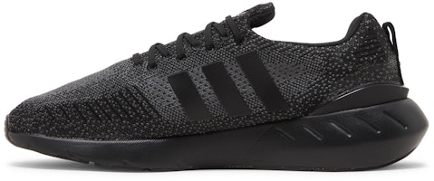 阿迪達斯快速跑 22 '黑灰' GZ3500 Lookbook 阿迪達斯快速跑 22 '黑灰' GZ3500